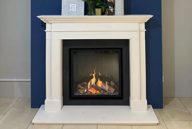 Inset Electric Fire & Mantel