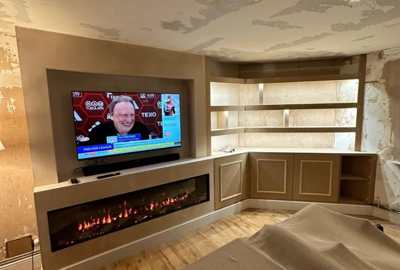 Corner Unit with Integrated Shelving